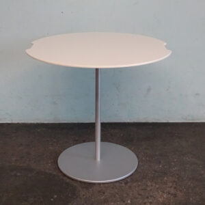 Beistelltisch On-off 252